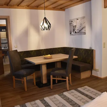 Διαμέρισμα Haus Emberger *