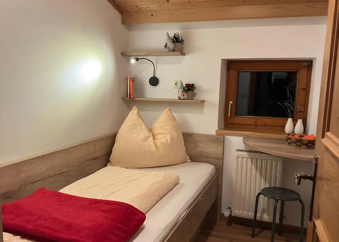 Haus Emberger Apartman *